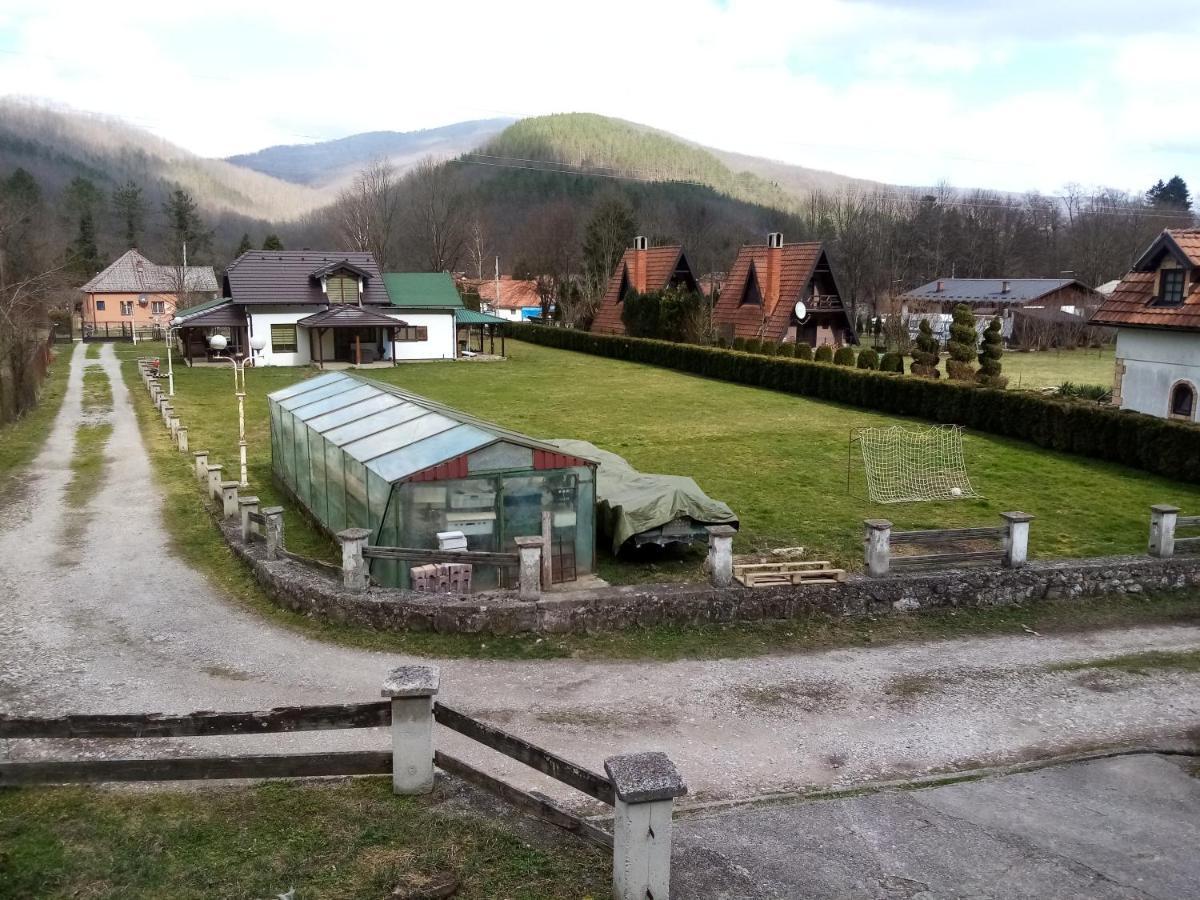 Apartmani Jovanovic Perucac Exteriör bild