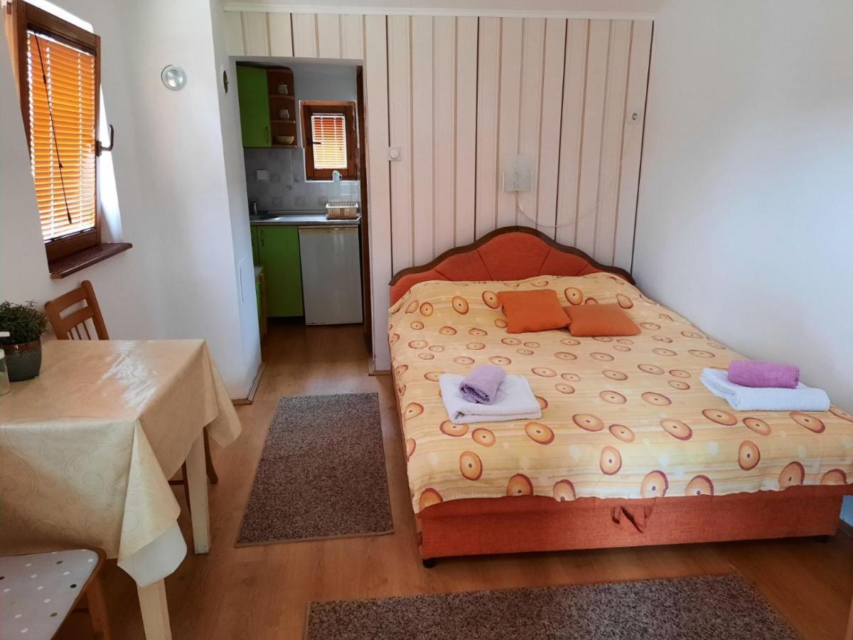 Apartmani Jovanovic Perucac Exteriör bild