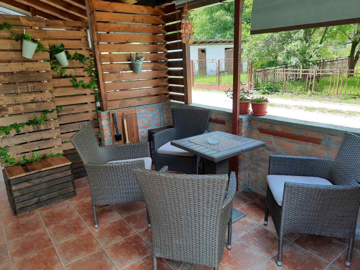 Apartmani Jovanovic Perucac Exteriör bild