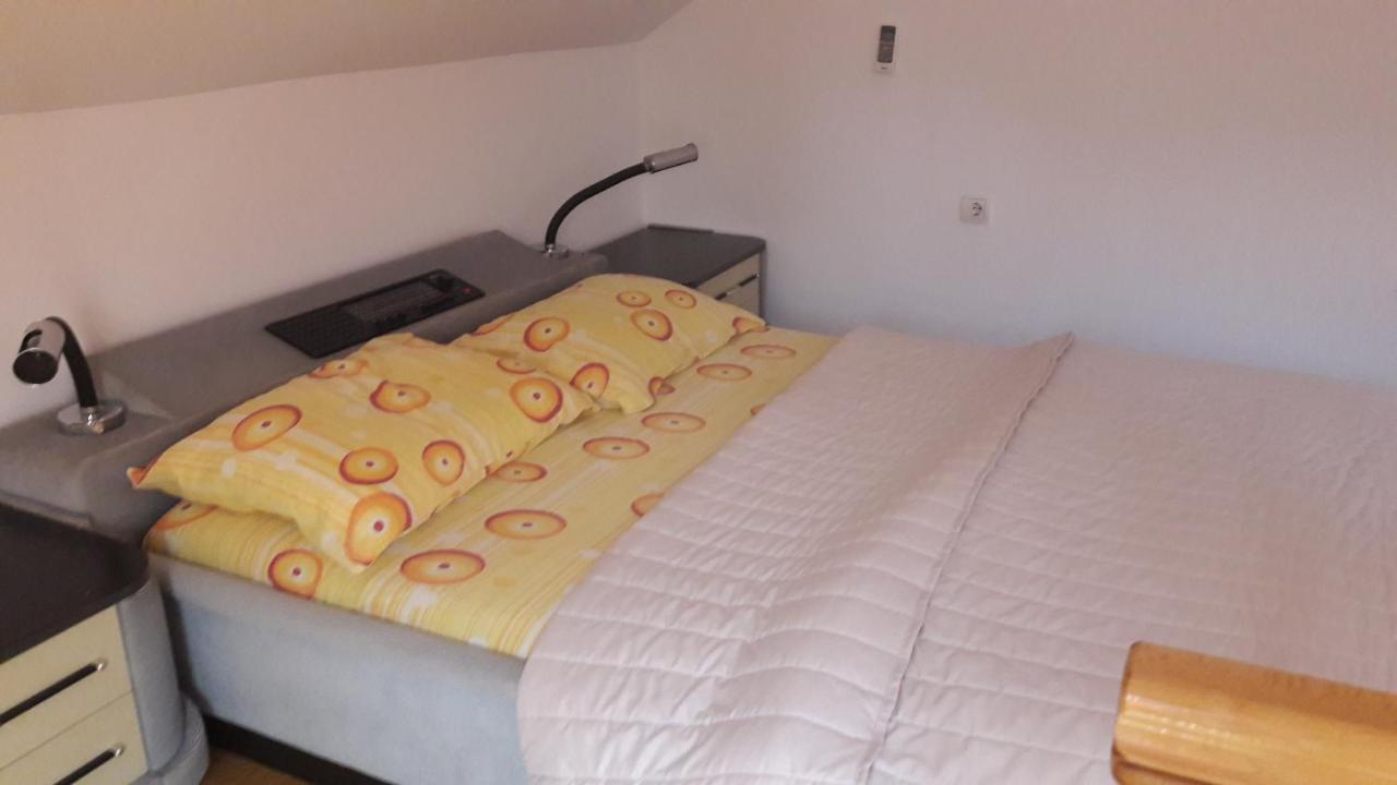 Apartmani Jovanovic Perucac Exteriör bild