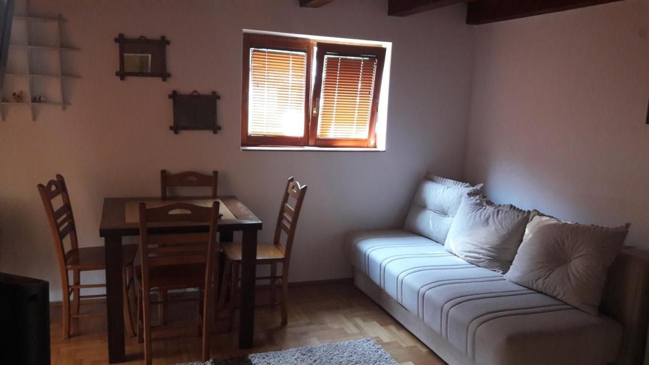 Apartmani Jovanovic Perucac Exteriör bild